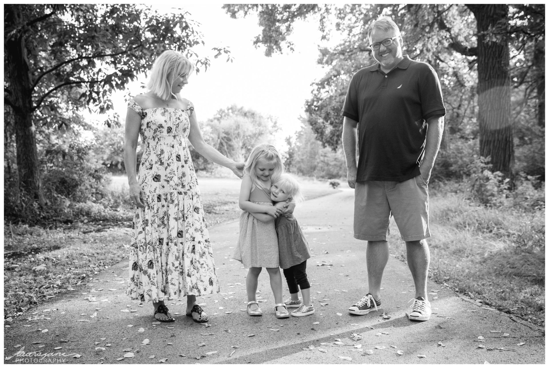 Sweet family portraits by Waukesha photographer