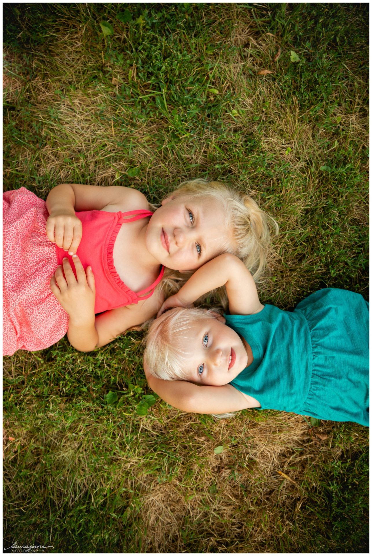 Stunning family portraits of two girls in Waukesha