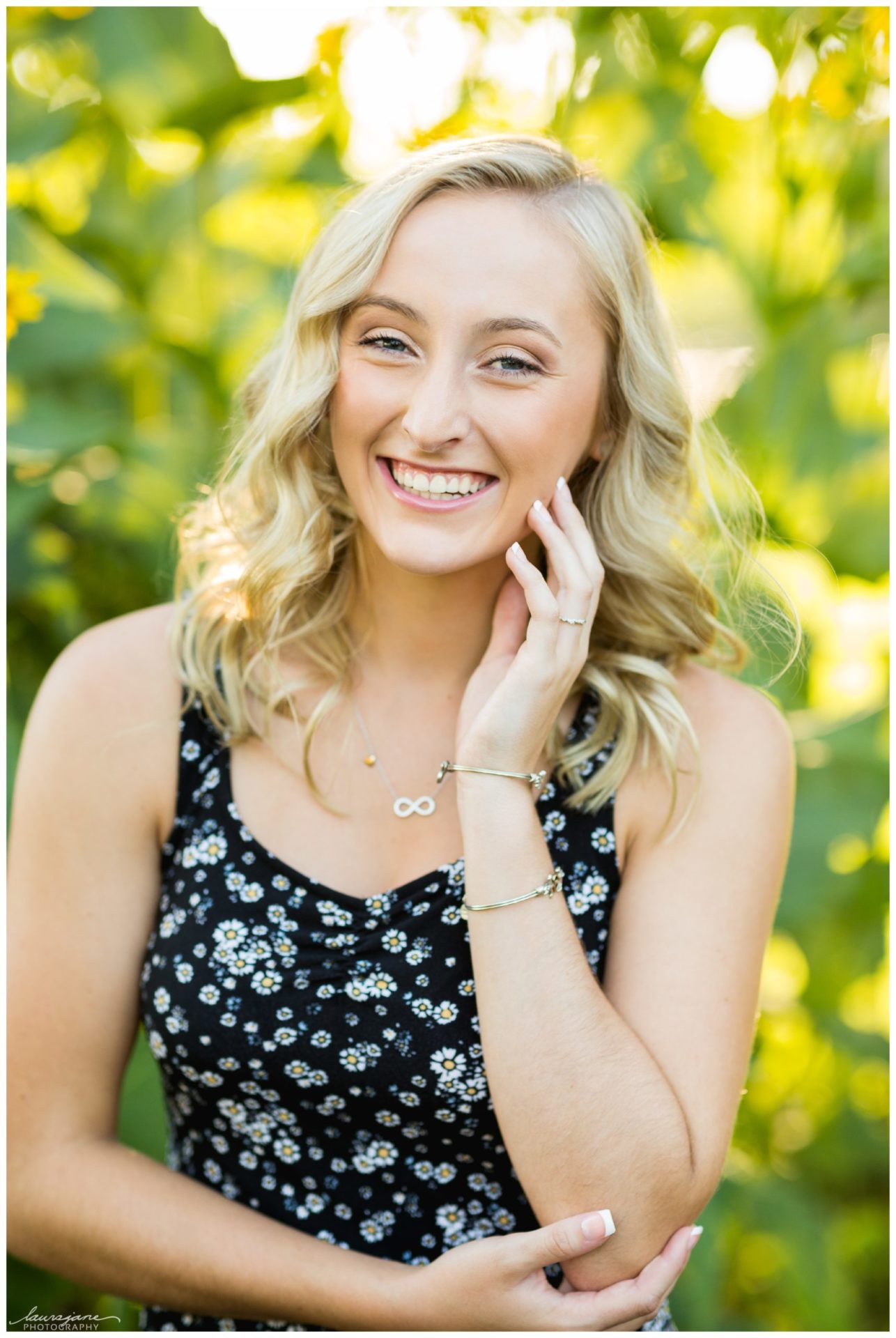 Classic headshot senior portraits by Milwaukee photographer