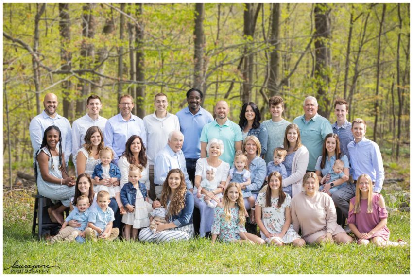 Large Extended Family Portraits in Sussex WI