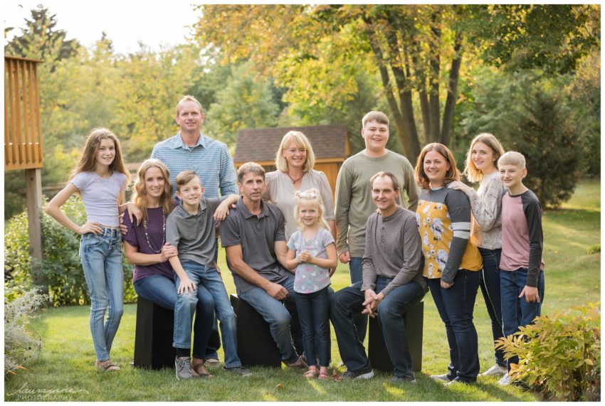 Extended Family Portraits in West Bend