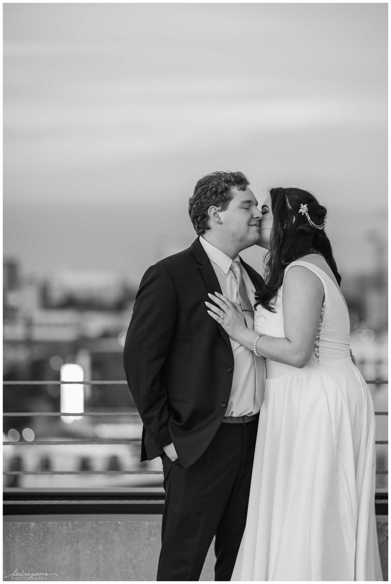 Classic Modern Milwaukee Wedding Photography