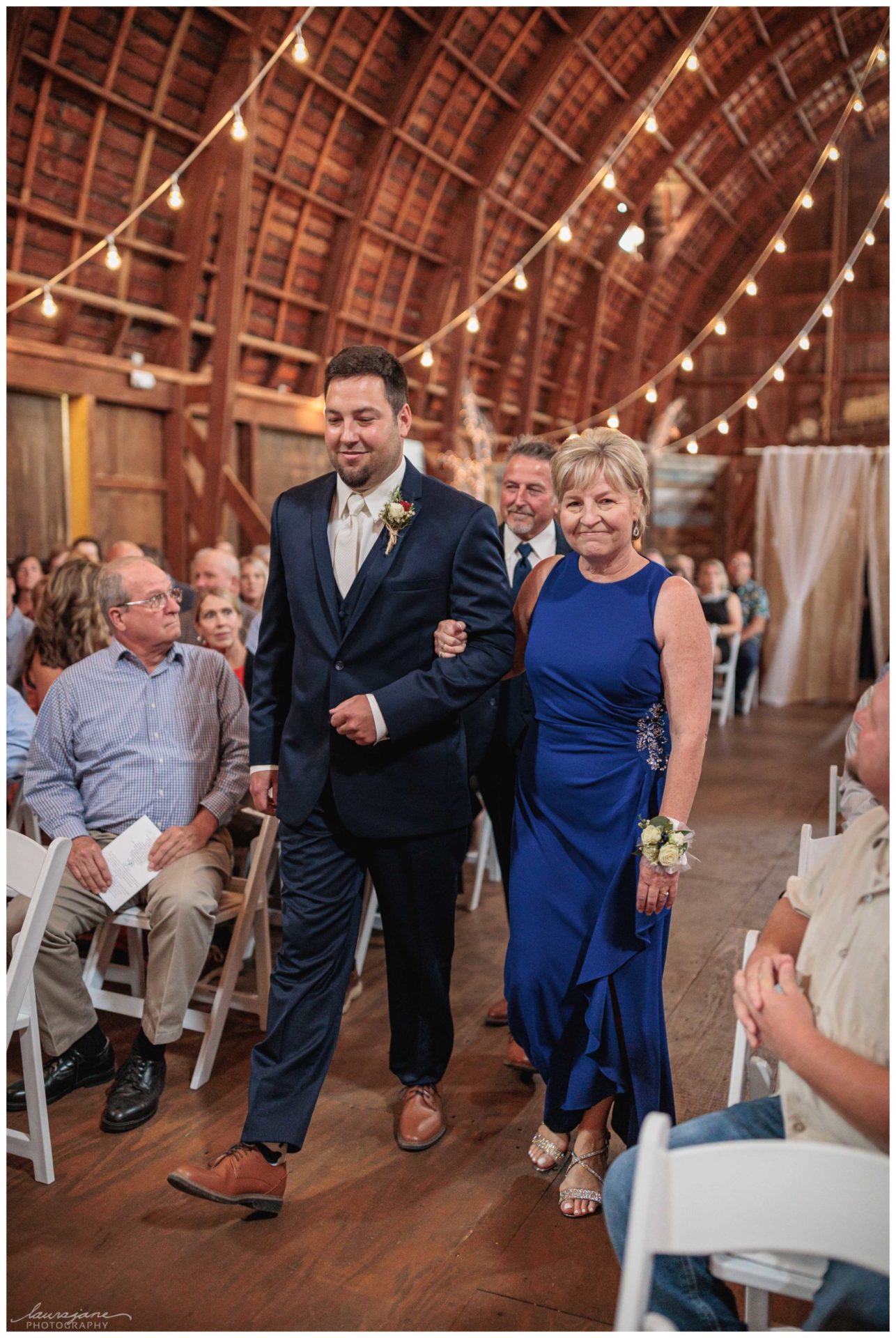 Hay Loft Barn Wedding Photos