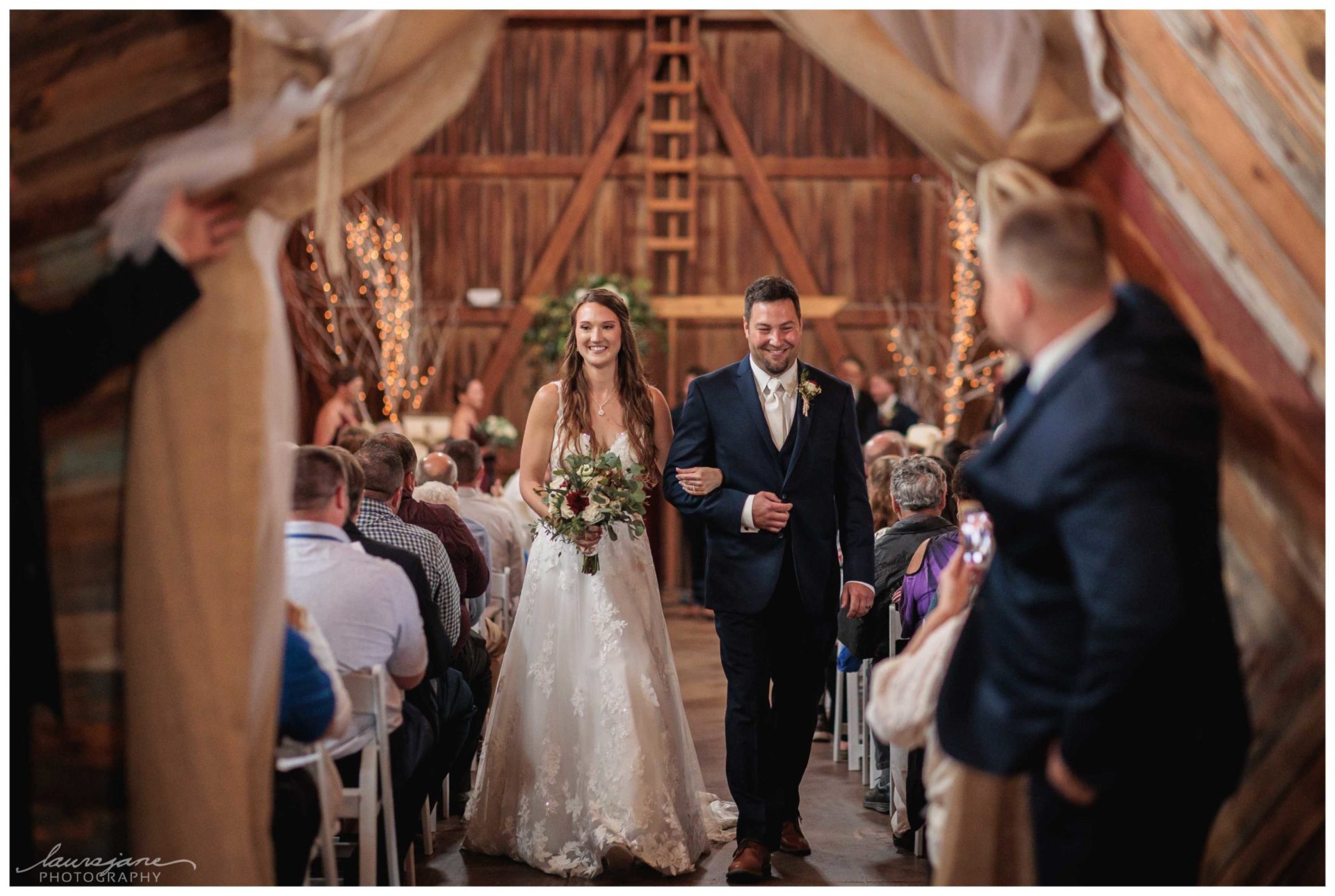 Hay Loft Barn Wedding Photos