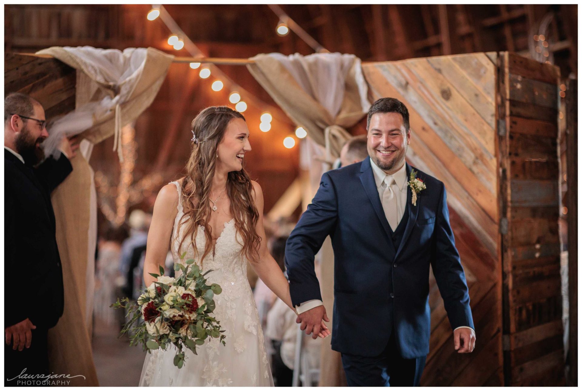 Hay Loft Barn Wedding Photos