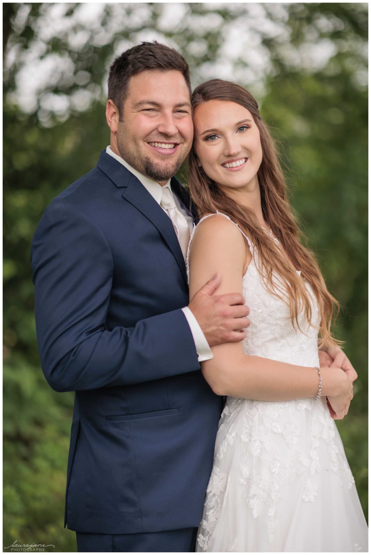 Hay Loft Barn Wedding Photos