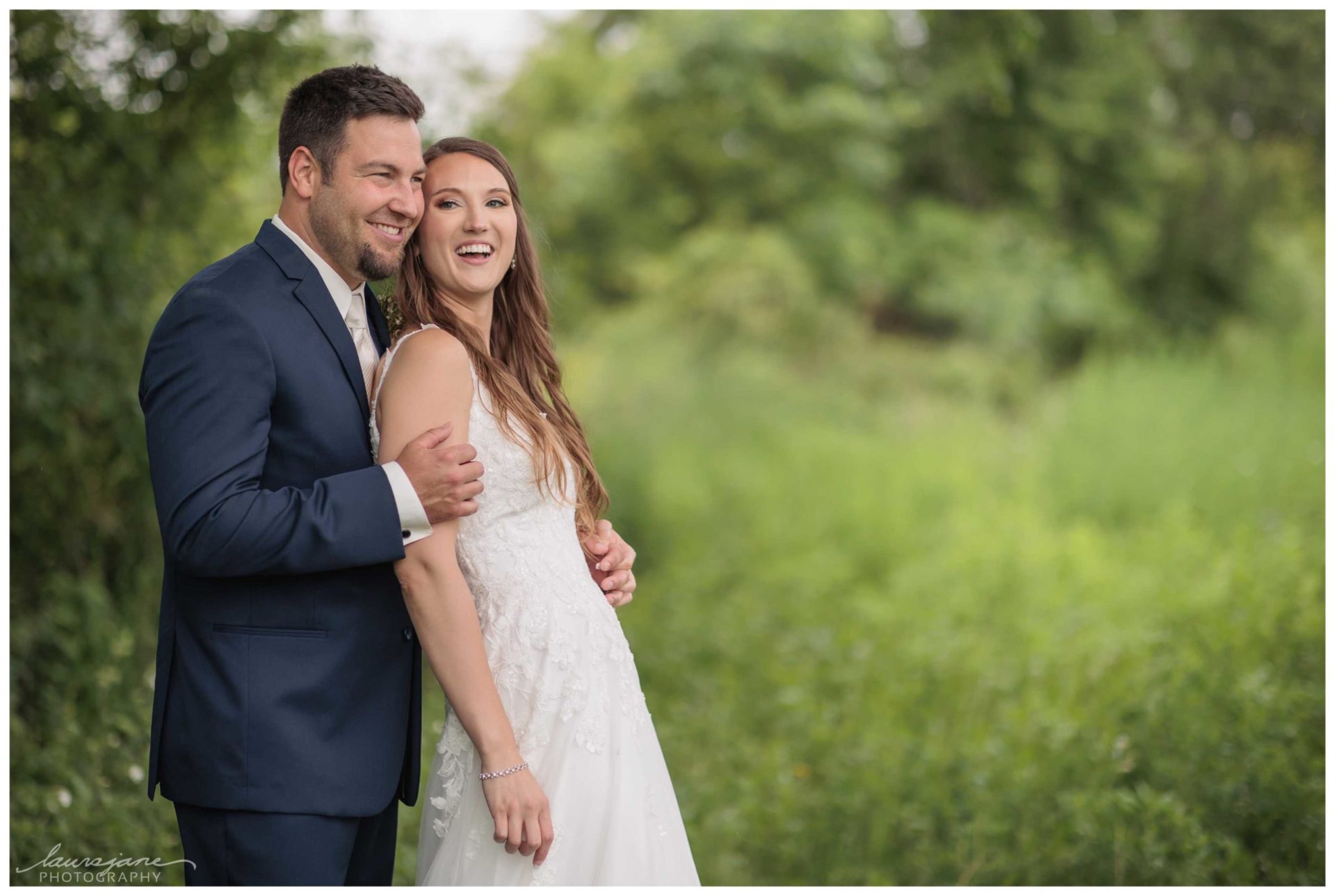 Hay Loft Barn Wedding Photos