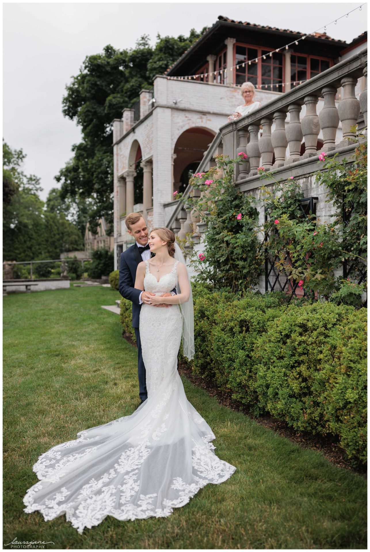 Bride & Groom Portraits at Villa Terrace Wedding