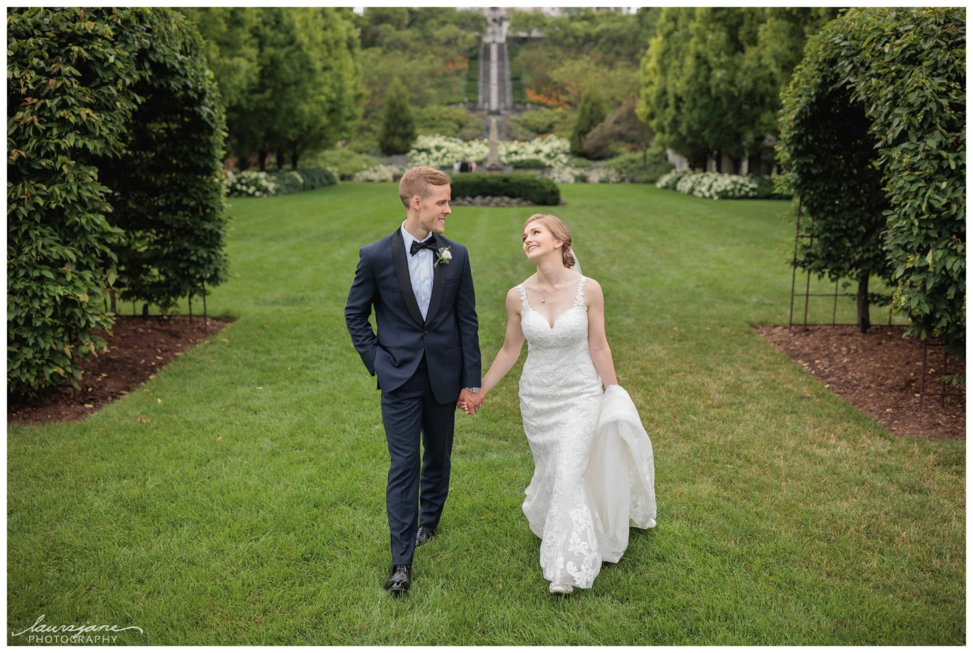 Bride & Groom Portraits at Villa Terrace Wedding